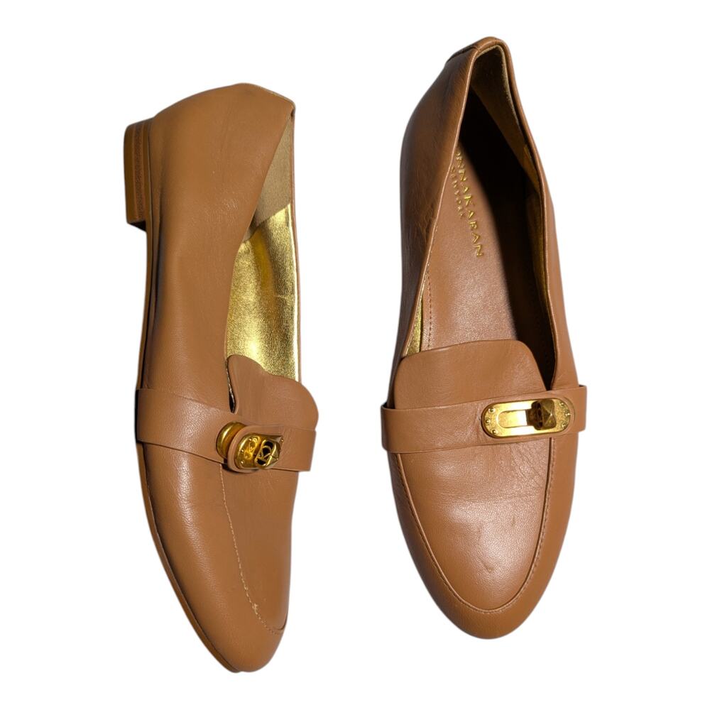 Donna Karan Thompson Turn Lock Buckle Camel Tan Leather Classic Loafers Sz 6